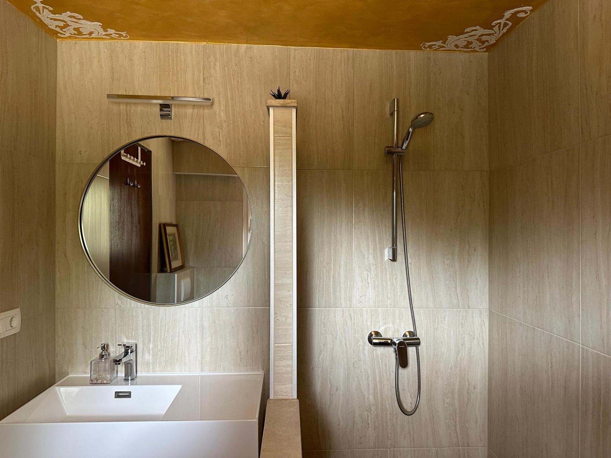 Appartamento Bokalu With Private Pool Porec Esterno foto