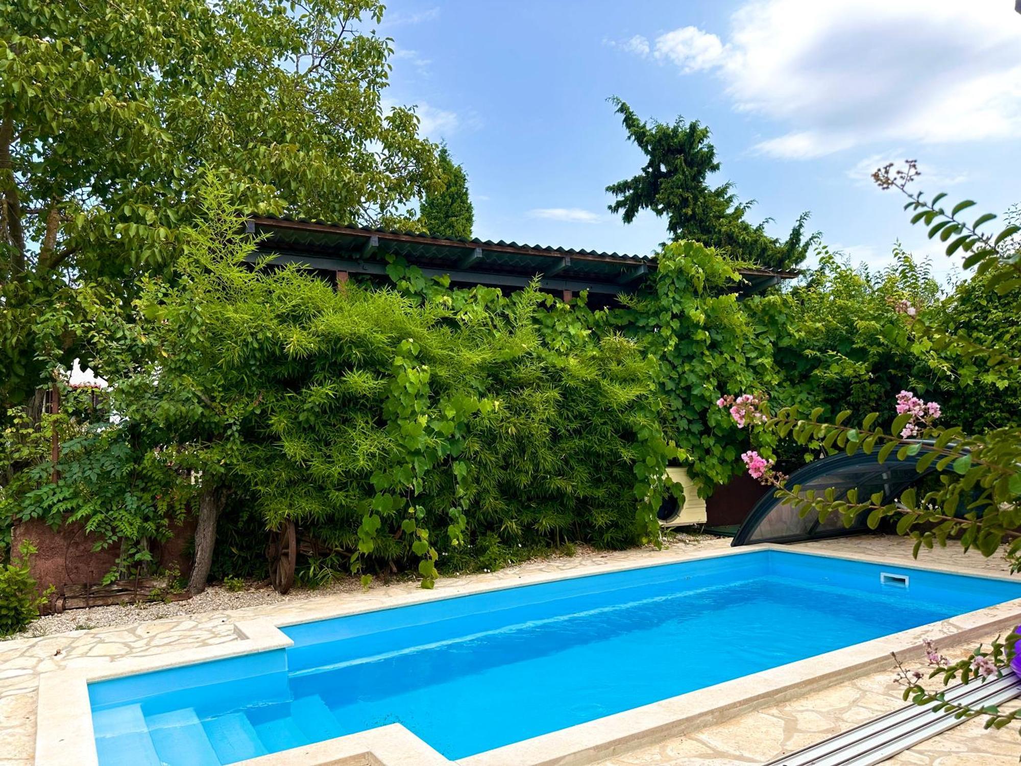 Appartamento Bokalu With Private Pool Porec Esterno foto