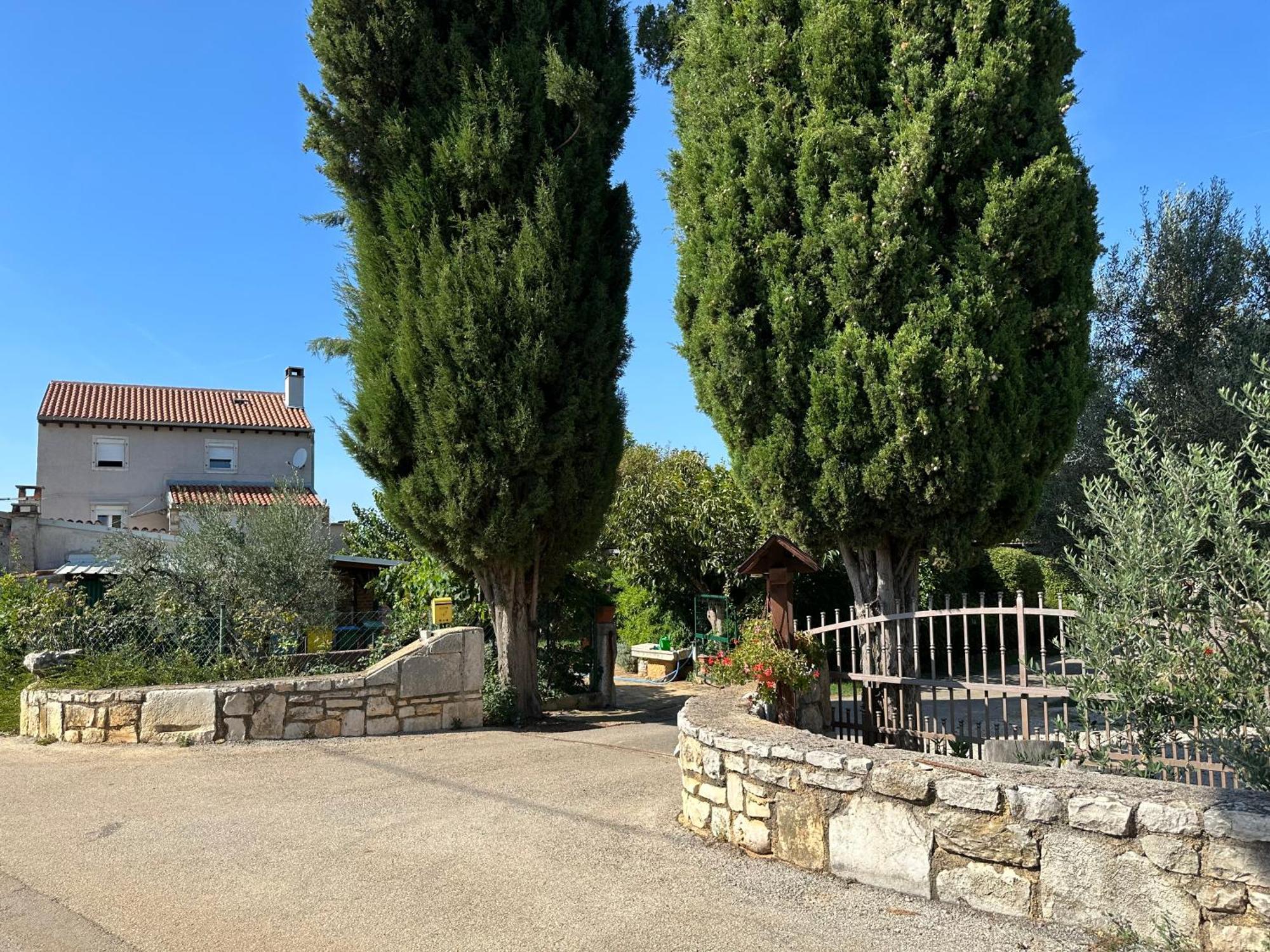 Appartamento Bokalu With Private Pool Porec Esterno foto